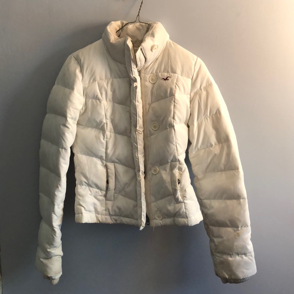 White puffer jacket